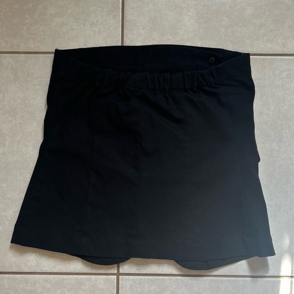 Zara Black top with Silver Buttons - Picture 2 of 6